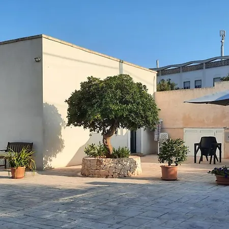 I Due Carrubi * Ostuni